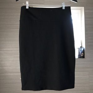 Lularoe black Cassie